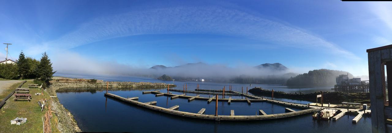 Island West Resort Ucluelet Exterior foto